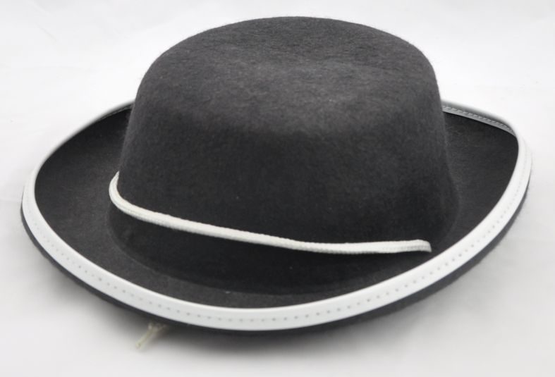 Chapeau Zorro Petit pour les petits aventuriers